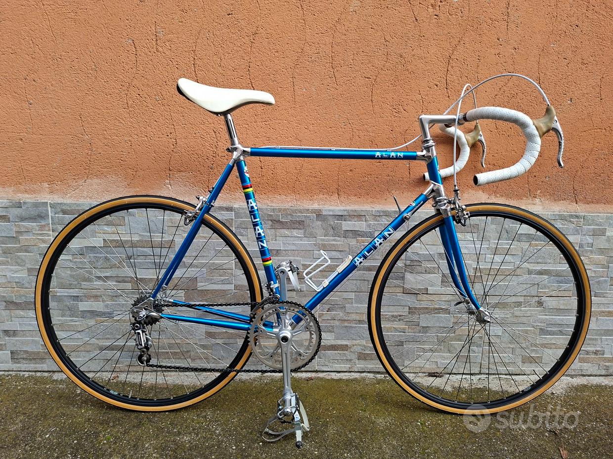 Vélo Course ALAN Carbon/Alu – Campagnolo Chorus 1ère Série, Taille 55 Cm