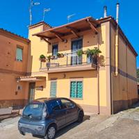 Rif.55 Ariccia Appartamento Luminoso Castelli