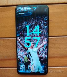 Motorola G54 5G 256gb Spazio + 8gb Ram