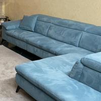 Divano casa moderna con penisola e stoffa idro