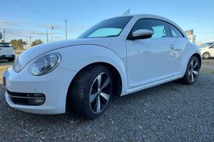 Volkswagen Maggiolino 1.6 TDI Design