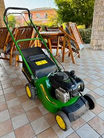 John deere tagliaerba scoppio
