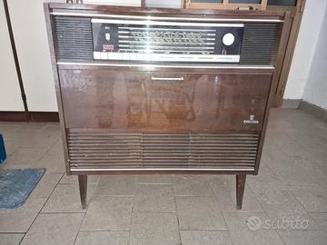 mobile radio giradischi GRUNDIG 
