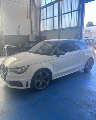 Audi A1 1.4 TFSI S tronic 119g Ambition