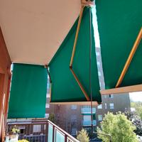 Tende da sole a comando manuale