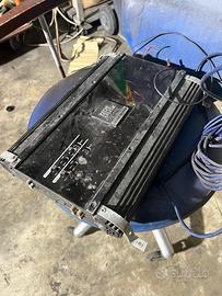 Amplificatore JBL