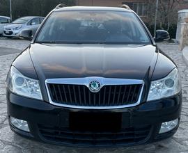 Skoda Octavia 1.6 TDI CR F.AP. Wagon Comfort