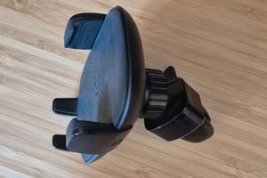 Supporto robusto smartphone auto Aukey HD-C48