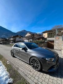 Mercedes a35 AMG (valuto scambi)