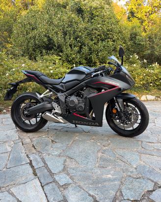 Honda CBR 650 R