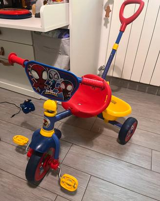 Triciclo spiderma