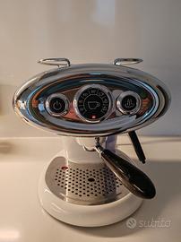 macchina caffè Illy iperespresso