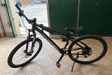 Bici Rockrider ST530