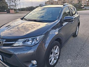 Toyota Rav4 2.0 D4D 4WD LOUNGE