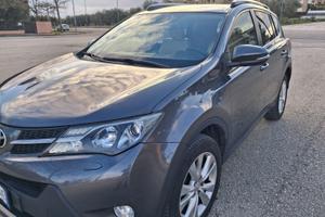 Toyota Rav4 2.0 D4D 4WD LOUNGE