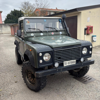 Jeep defender pick up land rover