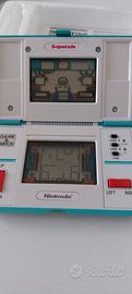 Videogioco vintage Nintendo Squish game & watch 