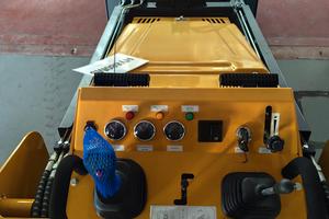 HY680 Mini Skid Steer Loader