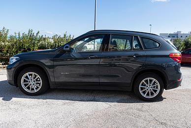BMW X1 sDrive 18d Business NAVI
