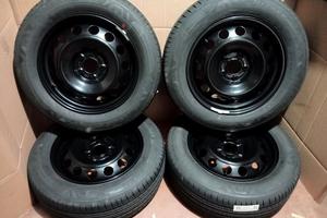 Kit 4 Ruote 205 60 R16 96HCitroen Berlingo Peugeot