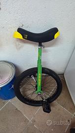 Monociclo QU-AX OnlyOne 20 Pollici Verde