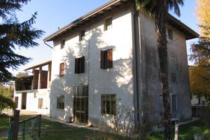 Casa valvasone (pordenone)