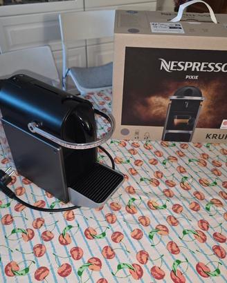 Macchina caffè Nespresso Krups XN306TK Pixie Titan
