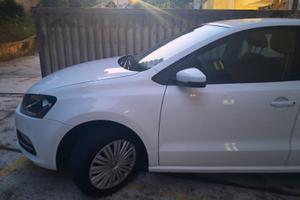 POLO bianca 1.0 novembre 2015. 62.000 km