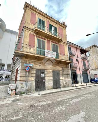 CASA DI CORTE A MELITO DI NAPOLI