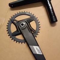 Guarnitura Sram Apex xplr 175mm 40T