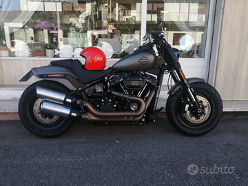 Harley Davidson Fat Bob 114 con 2300 km