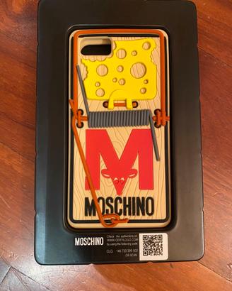 Cover Moschino