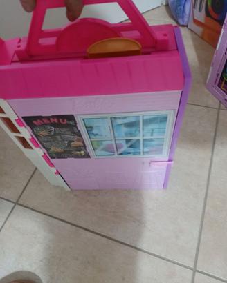 Casa Barbie più ristorante