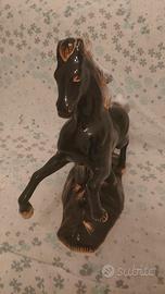 cavallo in ceramica 