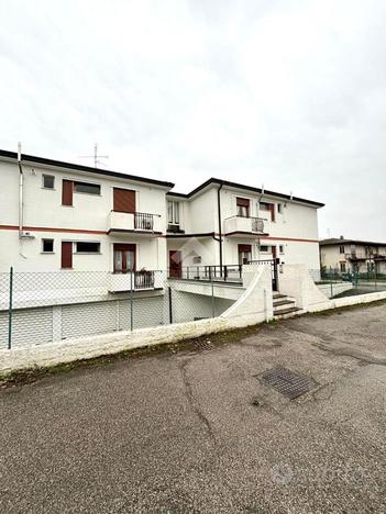 4 LOCALI A MONTEBELLUNA