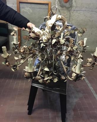 Lampadario in ferro 8 luci