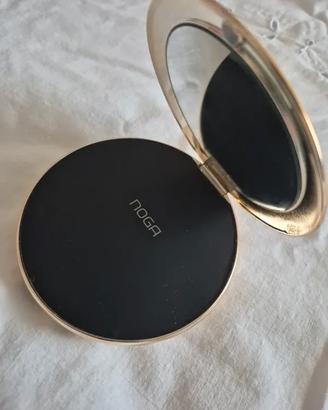 Specchietto da borsa con Power Bank integrato NOGA