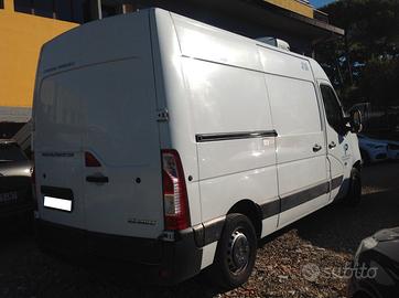 Renault Master 2.3 dCi Frigo incidentato