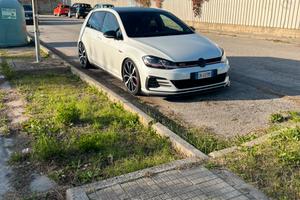 Volkswagen Golf GTI 7.5 Performance DSG – 2019