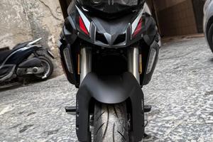 Benelli TRK 250