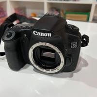 Canon EOS 60D corpo + Batteria caricatore