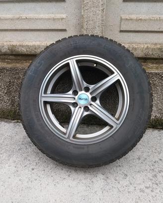 Set cerchi in lega + pneumatici invernali