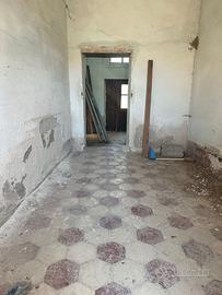 Casa campidanese con giardino