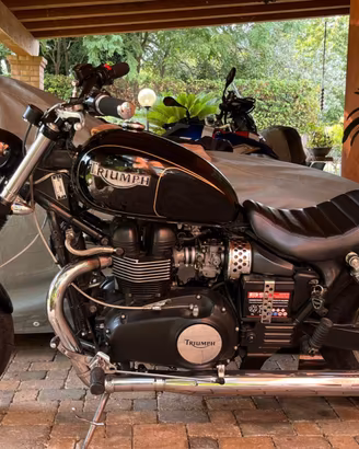 Triumph Speedmaster 2003