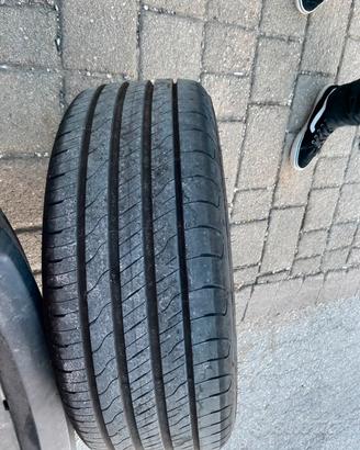 Pneumatici goodyear efficientgrip 225 50 r17 98v