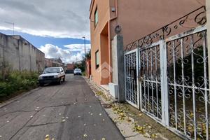 CASA INDIPENDENTE A DECIMOMANNU