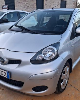 Toyota Aygo 1.0 12V VVT-i 5 porte