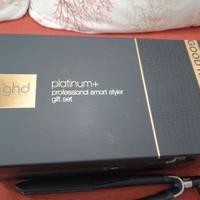 Piastra Ghd Platinum+ con Gift Set