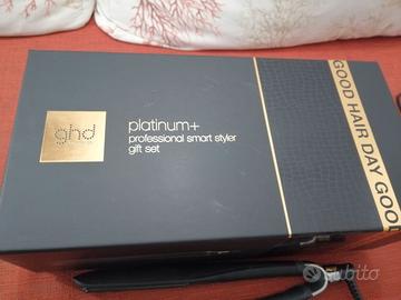 Piastra Ghd Platinum+ con Gift Set