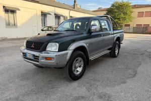 Mitsubishi L200 2.5 TDI 4WD Club Cab Pick-up GLS